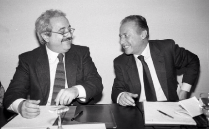 32 anni fa la strage mafiosa di via D’Amelio. Non si offenda la memoria di Borsellino… la legalità si esercita, non si declama, sig.ra Manta! 32 anni fa la strage mafiosa di via D’Amelio. Non si offenda la memoria di Borsellino… la legalità si esercita, non si declama, sig.ra Manta!