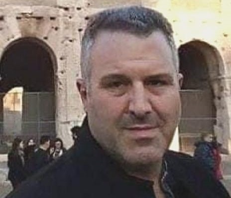 Un “Gigante buono”, Brigadiere dei Carabinieri della Stazione di Collepasso, salva la vita ad un neonato Un “Gigante buono”, Brigadiere dei Carabinieri della Stazione di Collepasso, salva la vita ad un neonato