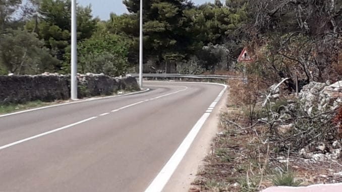 “Non posso stare in silenzio”: l’appello di Elisabetta, cugina di Davide, vittima della “curva pericolosa” sulla S.P. Collepasso-Tuglie “Non posso stare in silenzio”: l’appello di Elisabetta, cugina di Davide, vittima della “curva pericolosa” sulla S.P. Collepasso-Tuglie