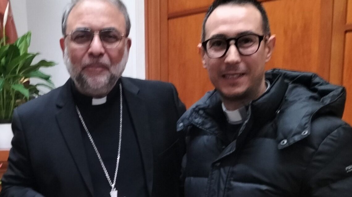Trasferimento di Don Francesco: 854 firme alla “Lettera aperta dei cittadini collepassesi al Vescovo” Trasferimento di Don Francesco: 854 firme alla “Lettera aperta dei cittadini collepassesi al Vescovo”