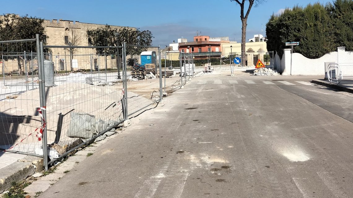 Mancato “Piano Traffico” e “criticità” nella mobilità a Collepasso: interrogazione di tre consiglieri comunali Mancato “Piano Traffico” e “criticità” nella mobilità a Collepasso: interrogazione di tre consiglieri comunali