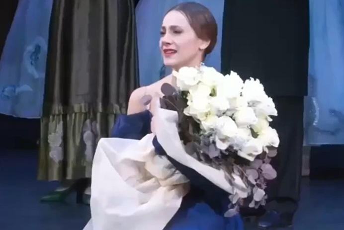 Nicoletta Manni, ballerina originaria di Santa Barbara (Galatina), è la nuova “Ètoile” del “Teatro alla Scala” di Milano Nicoletta Manni, ballerina originaria di Santa Barbara (Galatina), è la nuova “Ètoile” del “Teatro alla Scala” di Milano