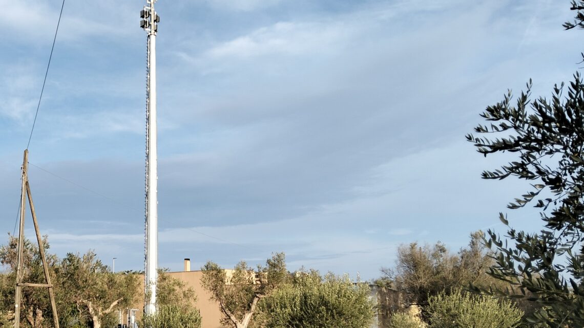 … e fu antenna… grazie ad una Manta imbelle ed antipopolare, asservita agli interessi di pochissimi e non dell’intera comunità! … e fu antenna… grazie ad una Manta imbelle ed antipopolare, asservita agli interessi di pochissimi e non dell’intera comunità!